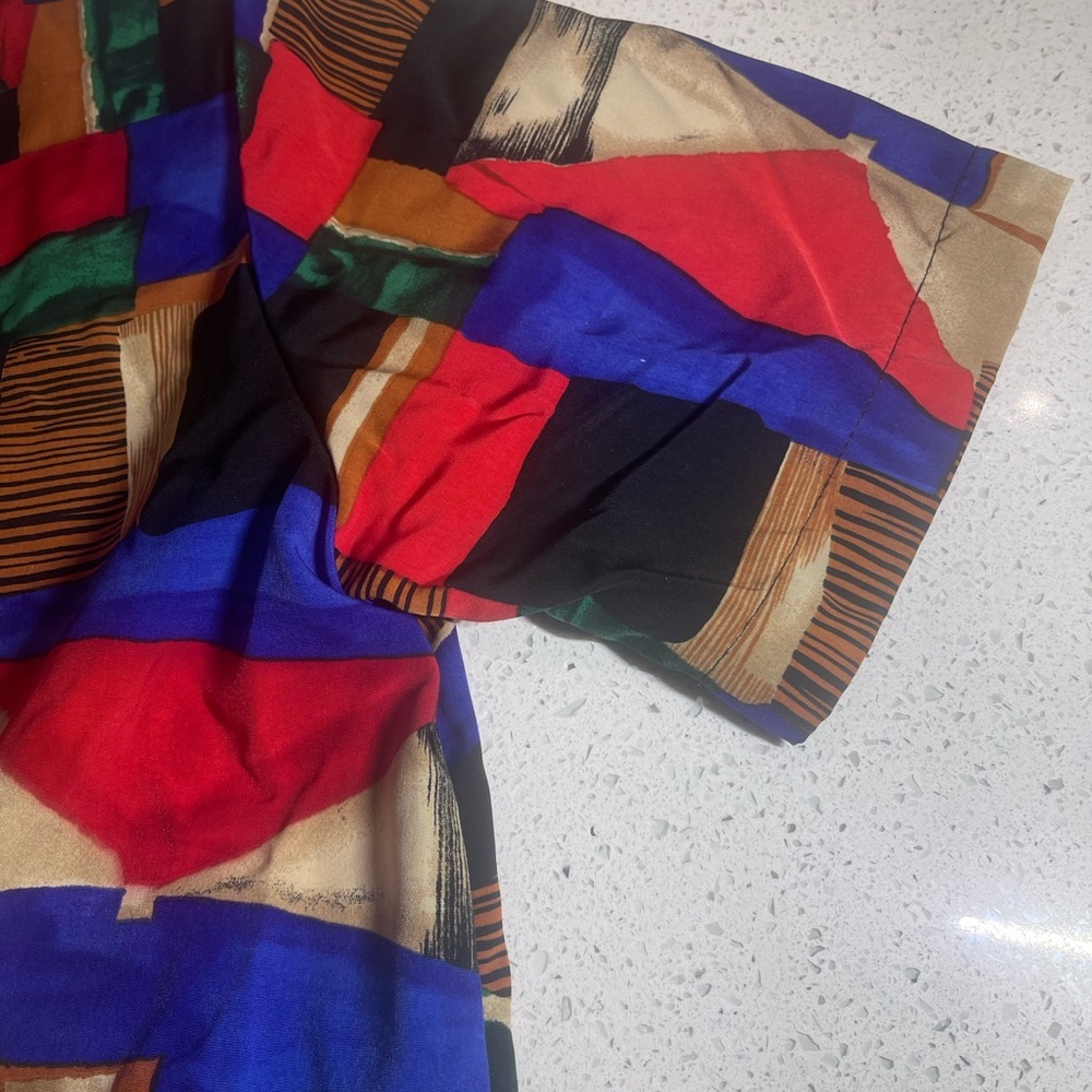 FUNKY GEOMETRIC PRINT SHORT-SLEEVE RAYON BUTTON-UP SHIRT - Picture 8 of 11